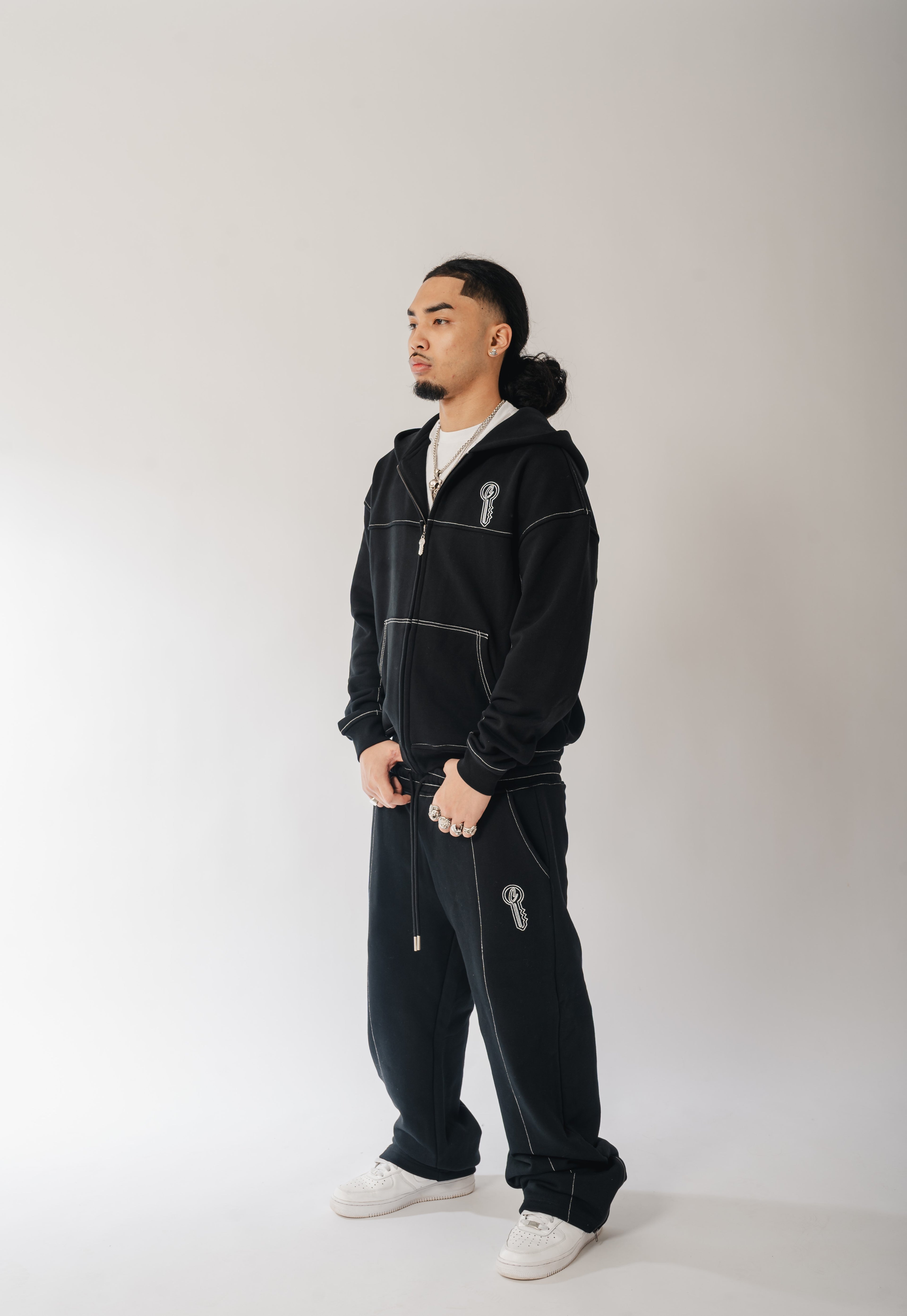 ONYX BLACK TRACKSUIT